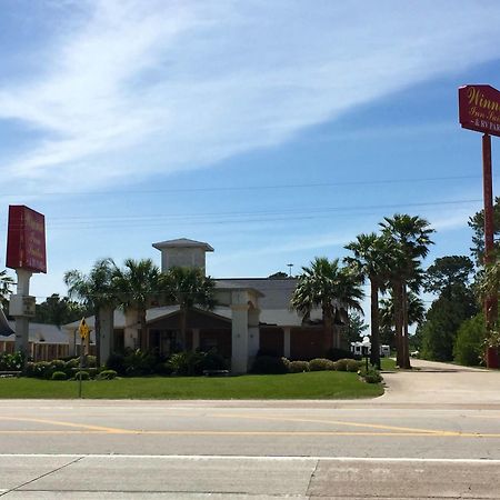 Winnie Inn And Suites Bagian luar foto