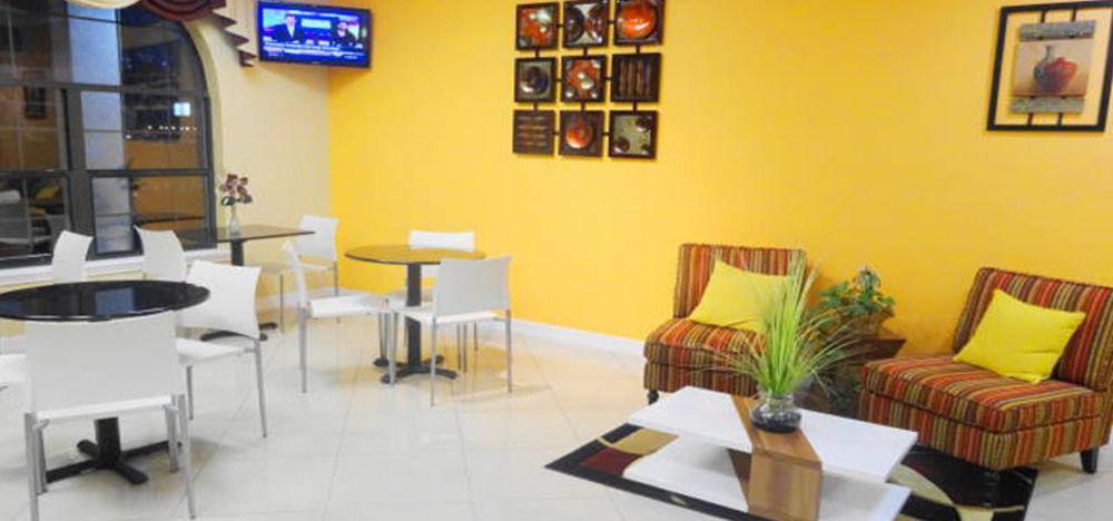 Winnie Inn And Suites Bagian luar foto