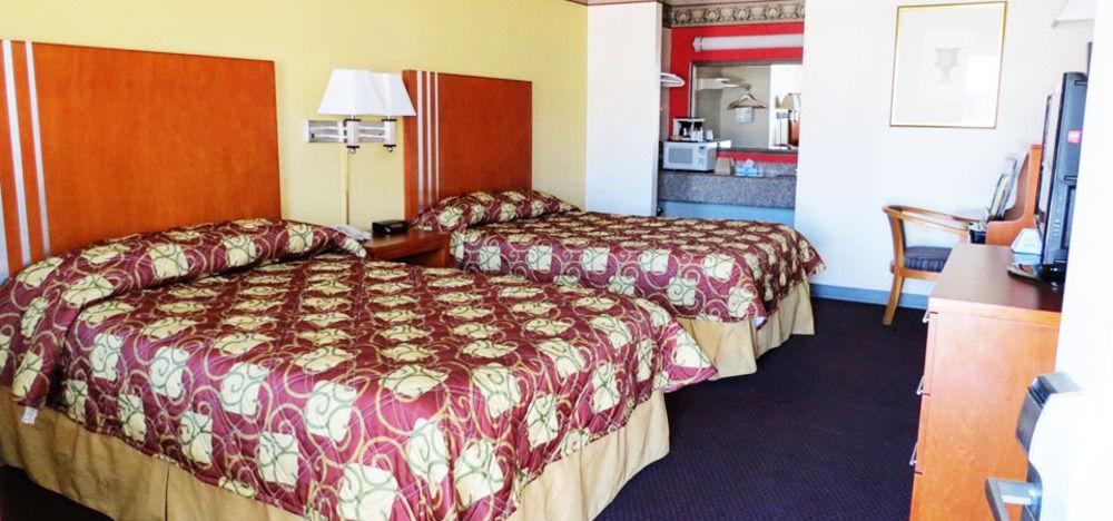Winnie Inn And Suites Bagian luar foto